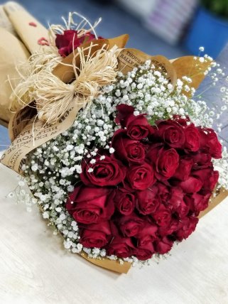 27 Kırmızı Gül Buketi Kütahya da Çiçekçi