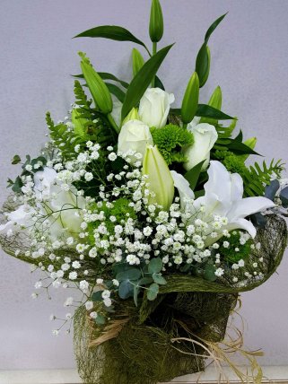 Kazablanka Lilyum ve Beyaz Gül Buketi