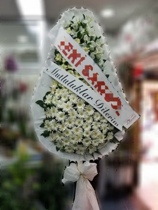 Kütahya Çiçekçi Beyaz Çelenk