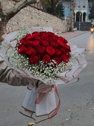 Kütahya Çiçek Gönderimi 7 Gül Papatya Buketi