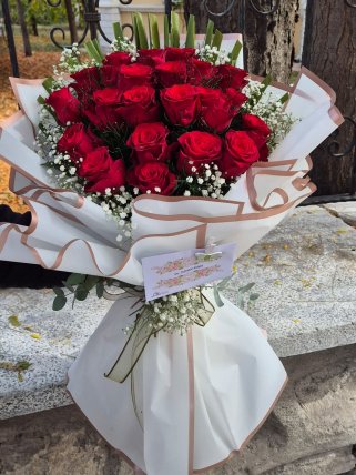 Kütahya Çiçekçim Kırmızı Güller Senin İçin
