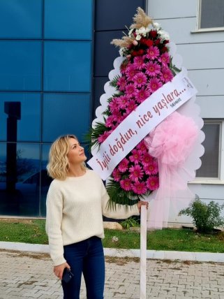 Pembe Düşler Kutlama Çelengi