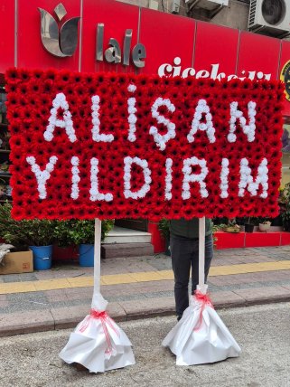 Kişiye Özel İsimli Çelenk