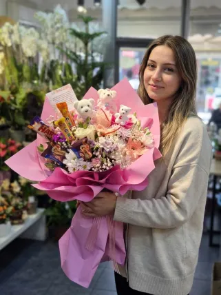 Çikolata Ayıcık ve Çiçek