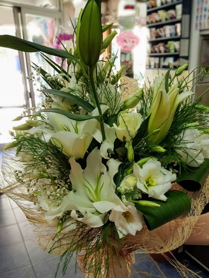 Kütahya Beyaz Lilyum Buketi Siparişi