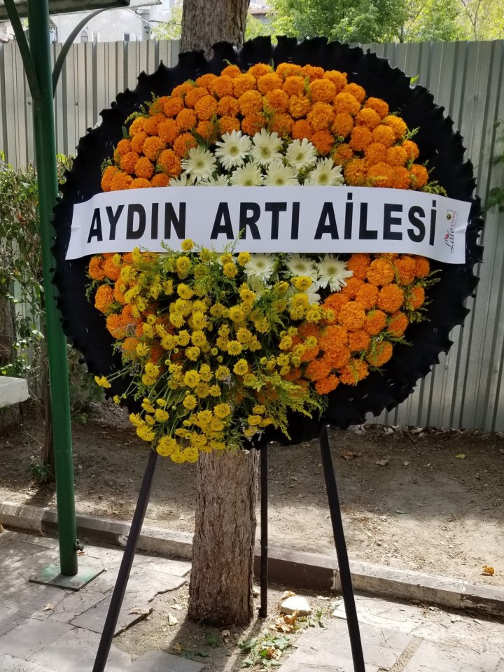 Sarı Turuncu Cenaze Çelengi