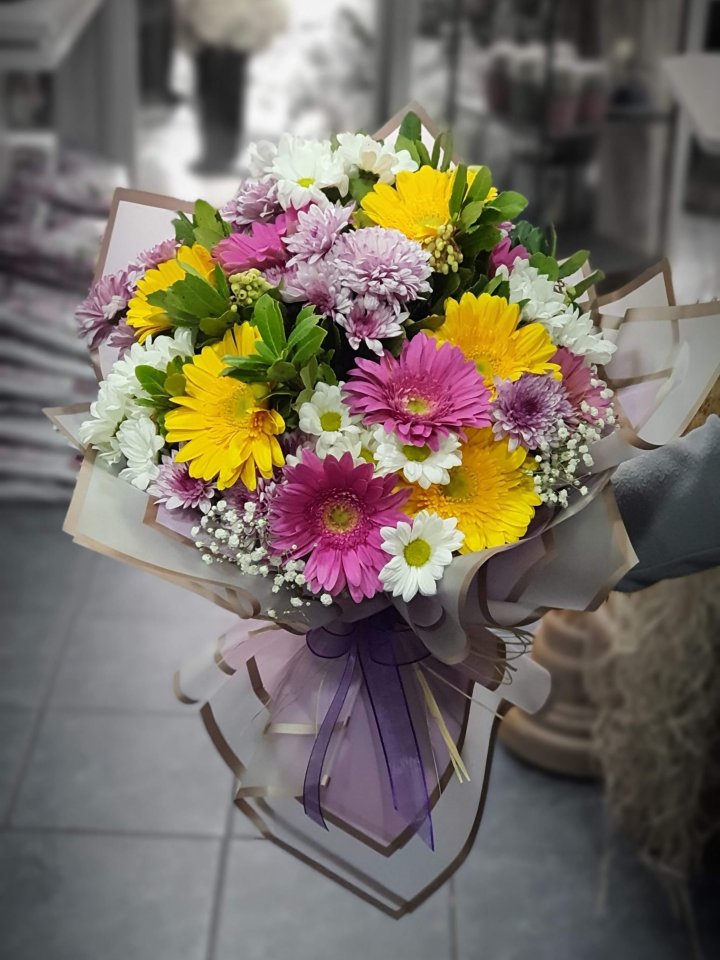 Kütahya Renkli Buket Siparişi