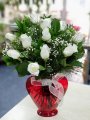 Çiçekçi - Kalp Vazoda Beyaz Gül Aranjmanı